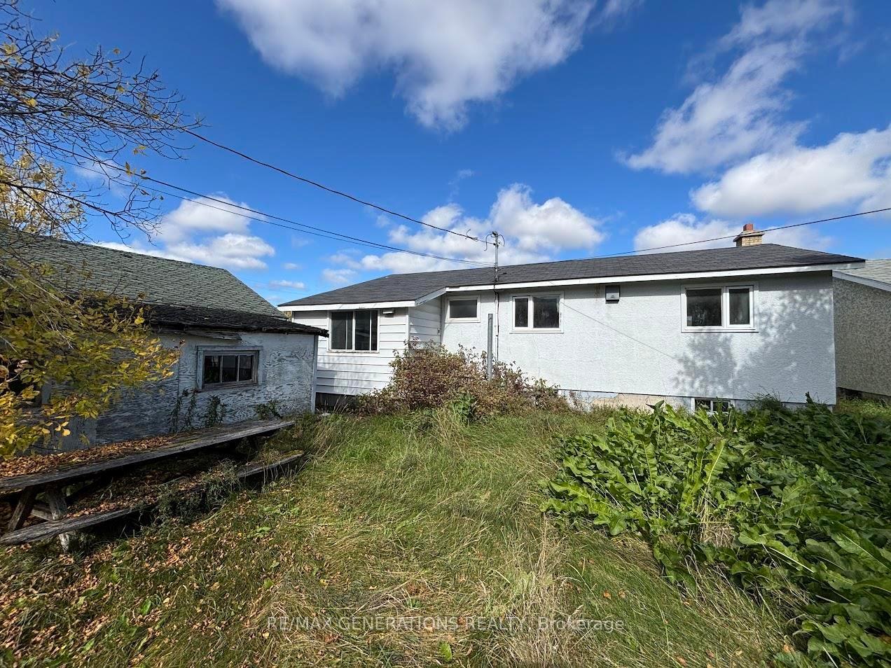Photo 29 of 10 Ohsweken Road, Manitouwadge — HOMEH