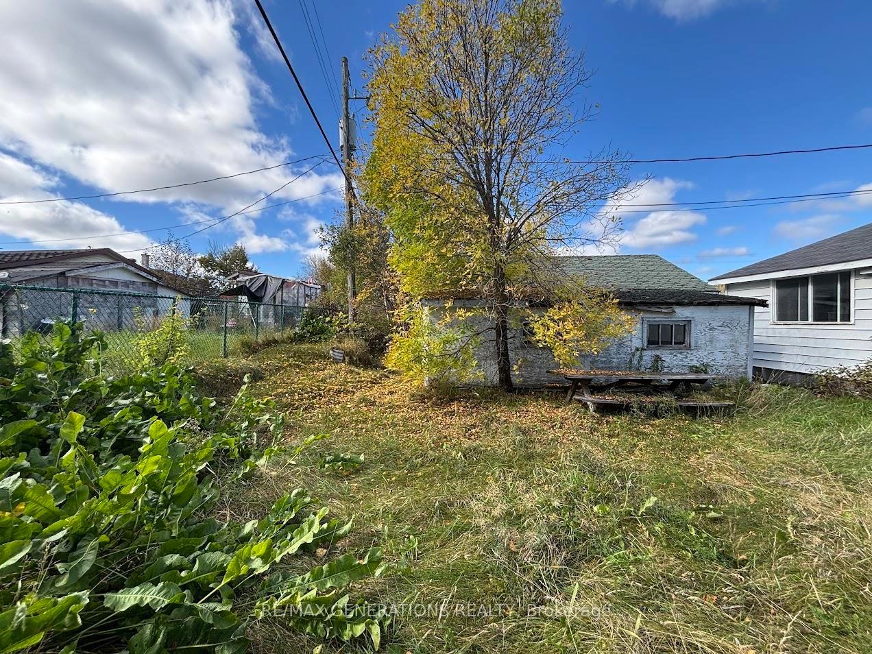 Photo 31 of 10 Ohsweken Road, Manitouwadge — HOMEH