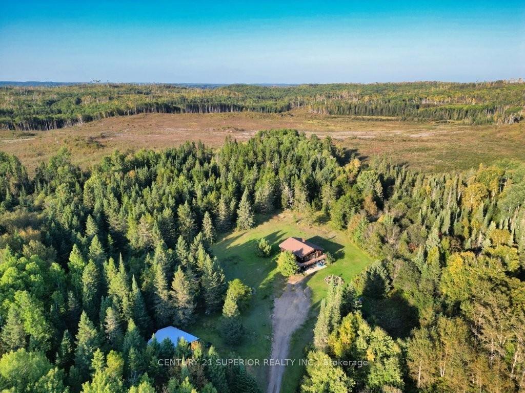 Photo 3 of 522 Hill Road N, Thunder Bay Remote Area, Ware — HOMEH