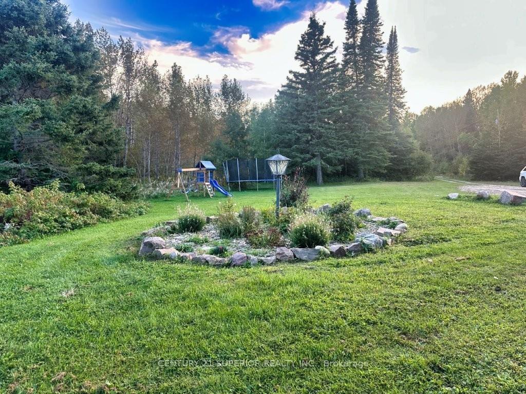Photo 7 of 522 Hill Road N, Thunder Bay Remote Area, Ware — HOMEH
