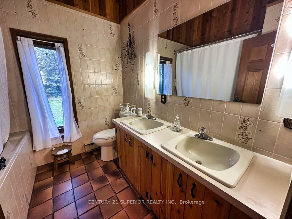 Photo 21 of 522 Hill Road N, Thunder Bay Remote Area, Ware — HOMEH