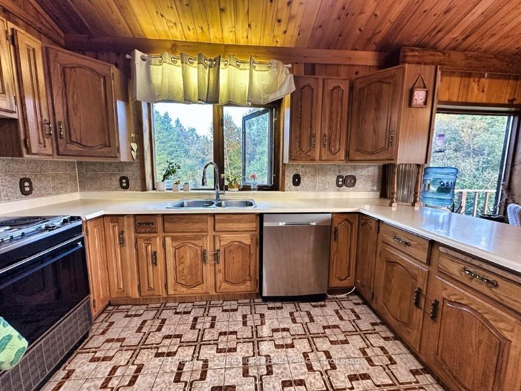 Photo 33 of 522 Hill Road N, Thunder Bay Remote Area, Ware — HOMEH