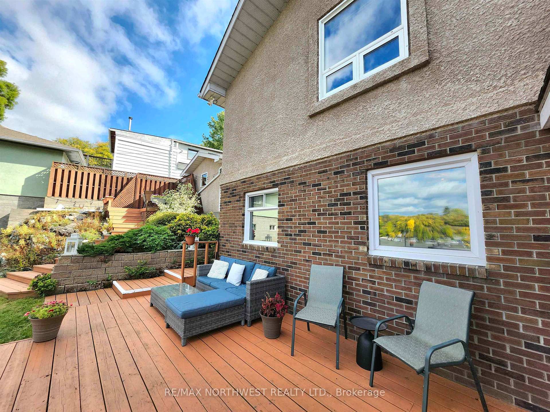 Photo 9 of 504 Front Street, Kenora, Keewatin — HOMEH