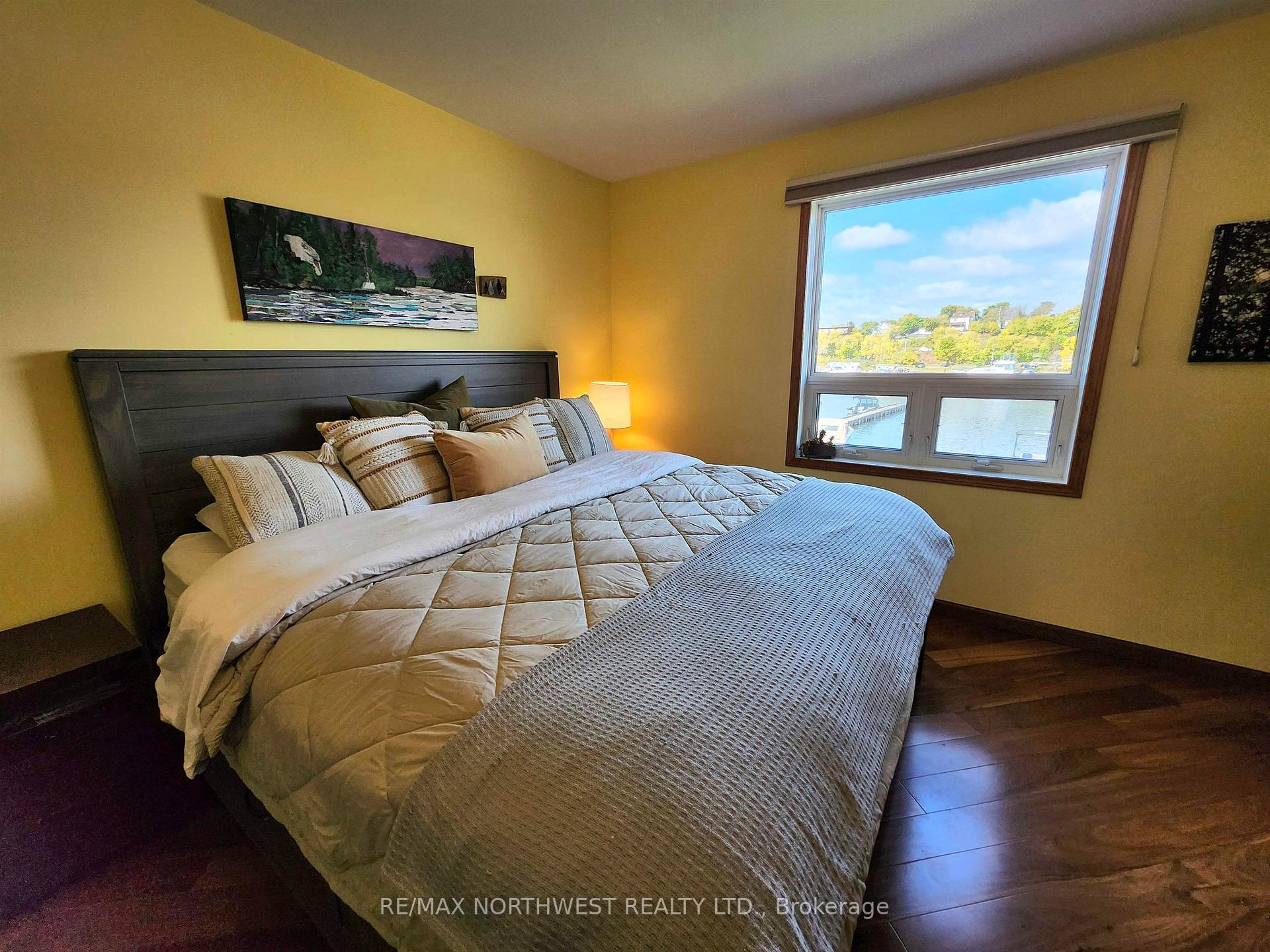 Photo 26 of 504 Front Street, Kenora, Keewatin — HOMEH