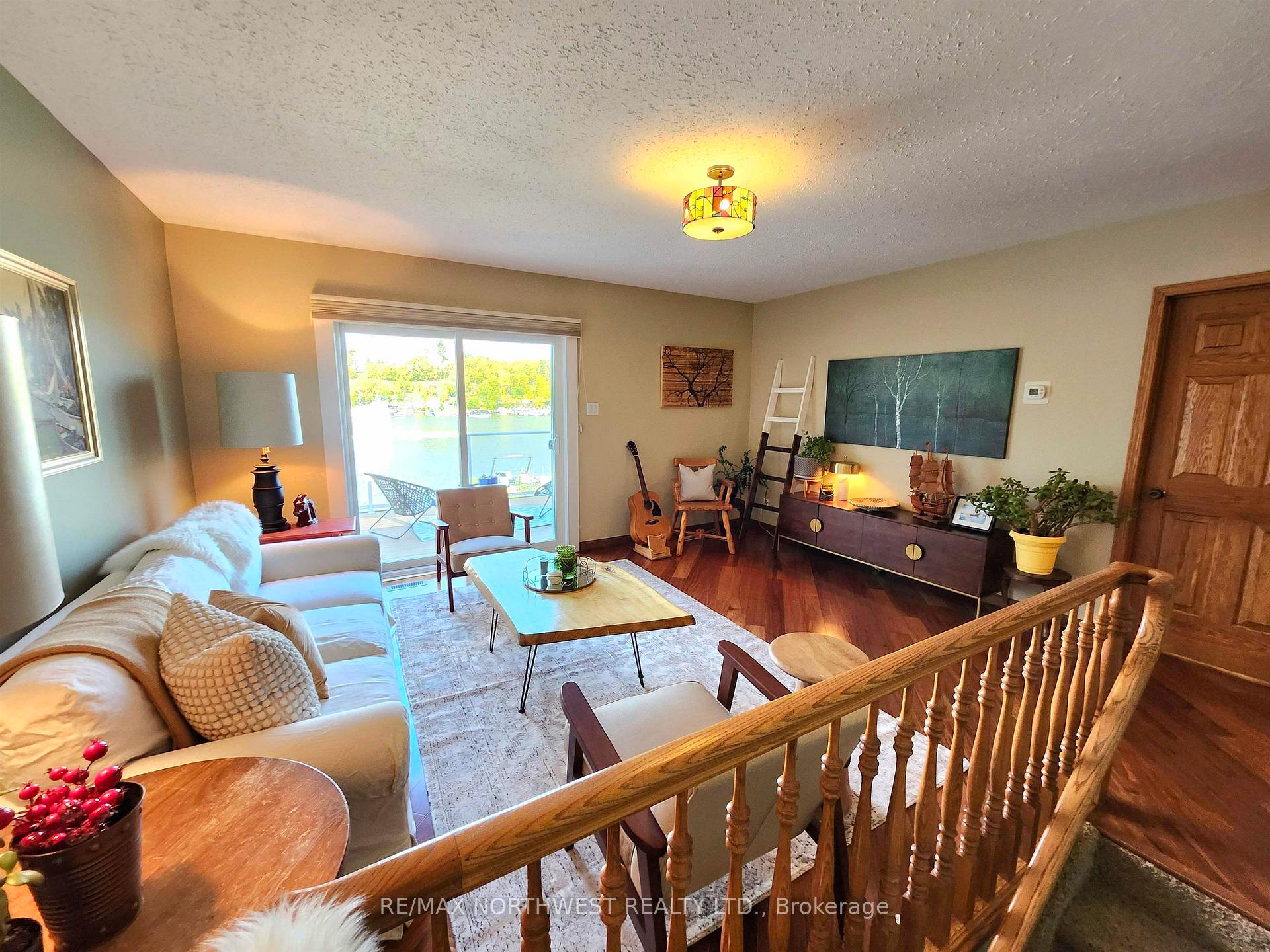 Photo 31 of 504 Front Street, Kenora, Keewatin — HOMEH