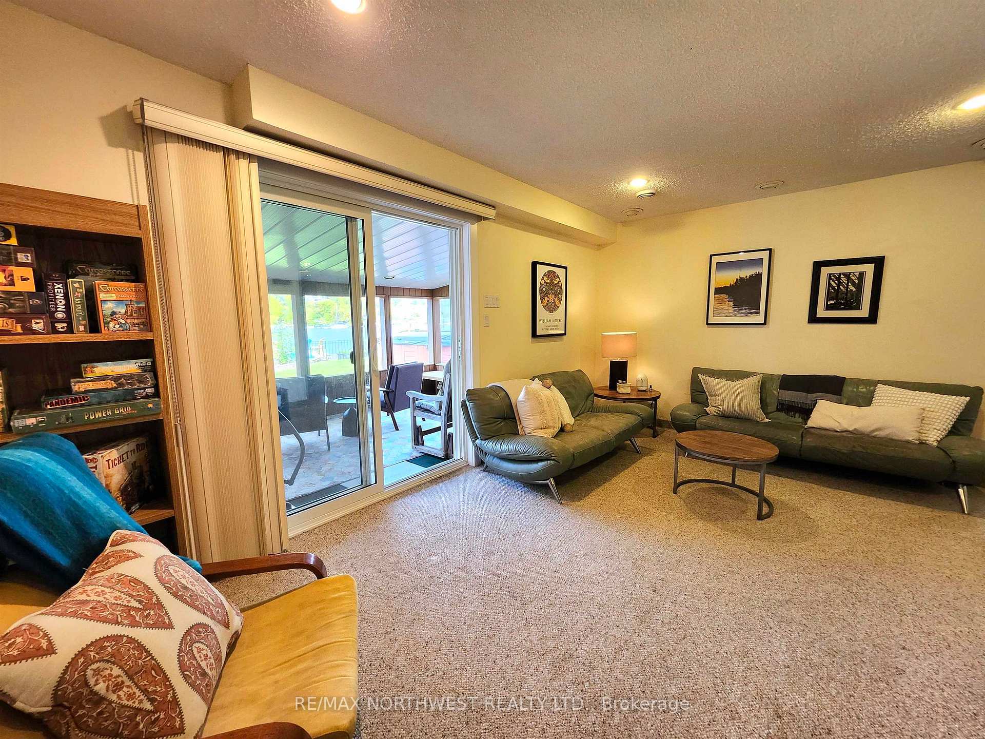 Photo 32 of 504 Front Street, Kenora, Keewatin — HOMEH