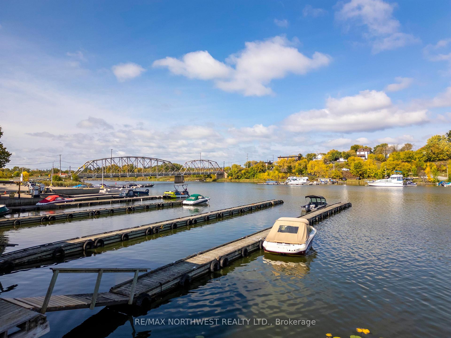 Photo 48 of 504 Front Street, Kenora, Keewatin — HOMEH