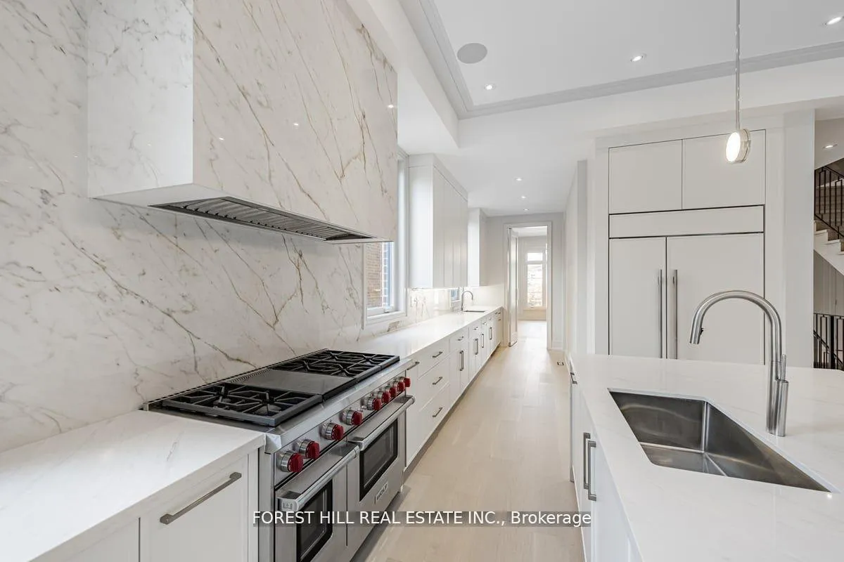 Photo 9 of 115 Dewbourne Avenue, Toronto, Humewood-Cedarvale — HOMEH