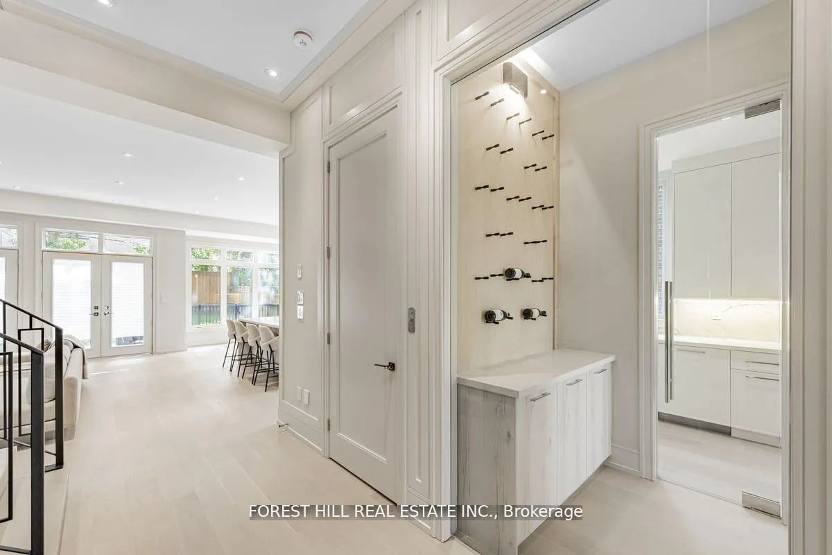 Photo 12 of 115 Dewbourne Avenue, Toronto, Humewood-Cedarvale — HOMEH