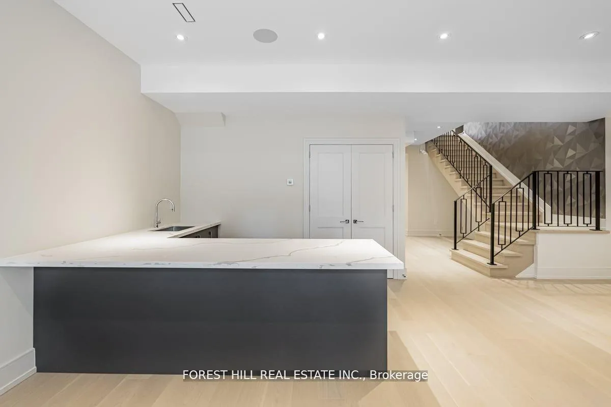 Photo 33 of 115 Dewbourne Avenue, Toronto, Humewood-Cedarvale — HOMEH