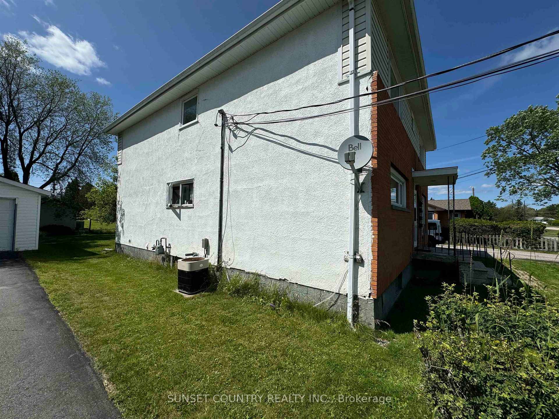 Photo 4 of 230 Pitt Avenue, Dryden, Milestone — HOMEH