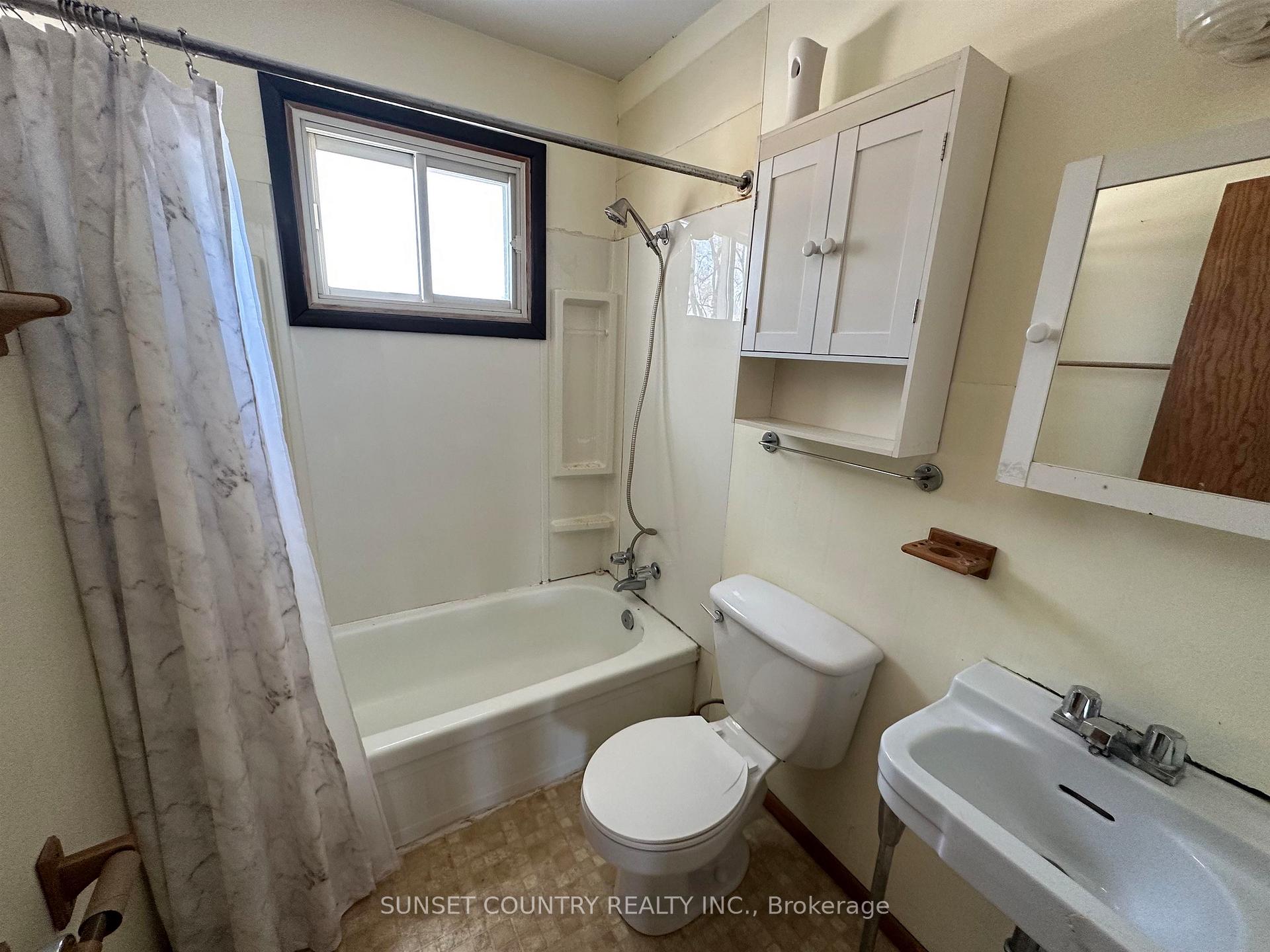 Photo 8 of 230 Pitt Avenue, Dryden, Milestone — HOMEH