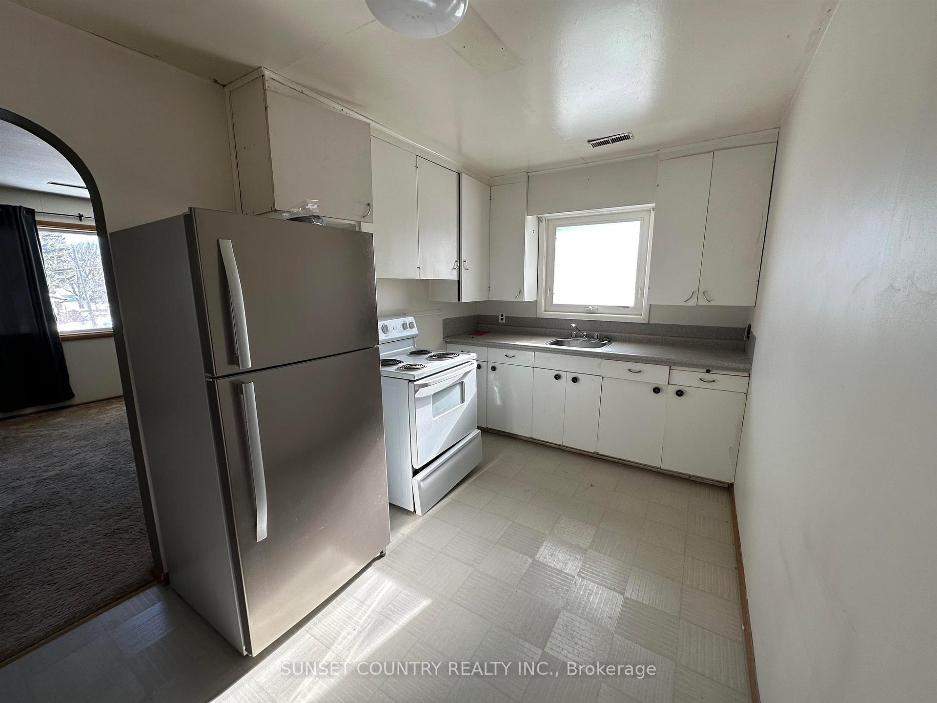 Photo 9 of 230 Pitt Avenue, Dryden, Milestone — HOMEH