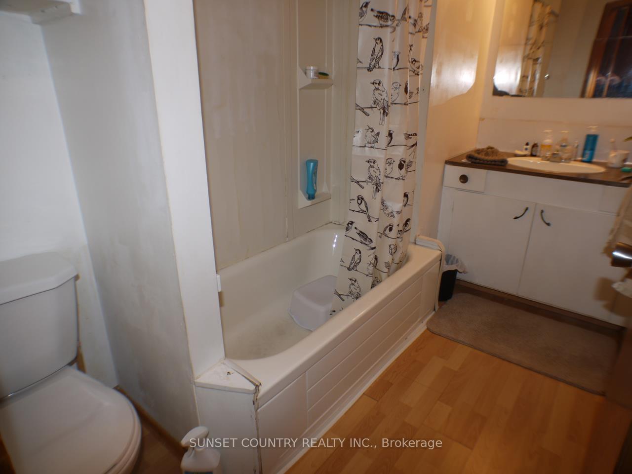 Photo 18 of 230 Pitt Avenue, Dryden, Milestone — HOMEH