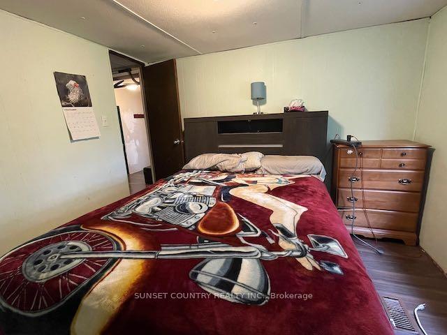 Photo 11 of 27 Pine Crescent, Dryden, Government Road — HOMEH