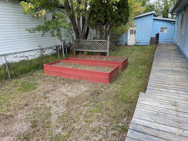 Photo 16 of 27 Pine Crescent, Dryden, Government Road — HOMEH