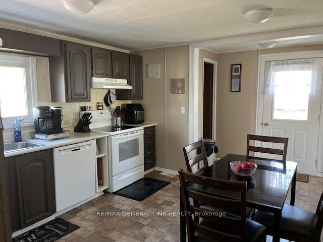Photo 6 of 208 Ontario Street, Schreiber — HOMEH