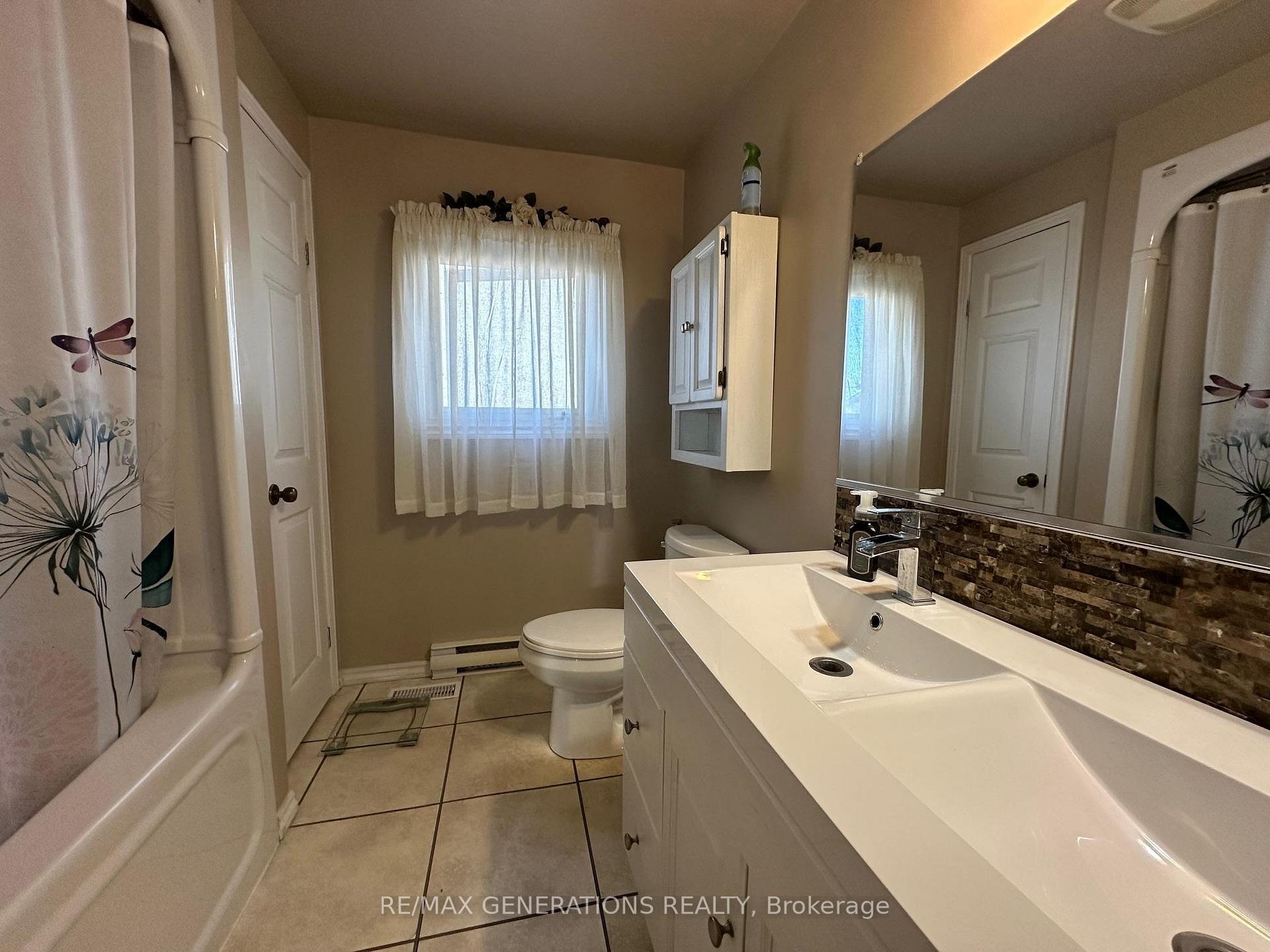 Photo 19 of 208 Ontario Street, Schreiber — HOMEH