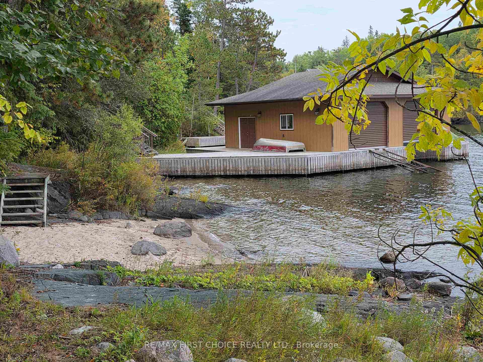 Photo 44 of 268 Goldcreek Trail, Kenora Remote Area, Lake of the Woods North — HOMEH