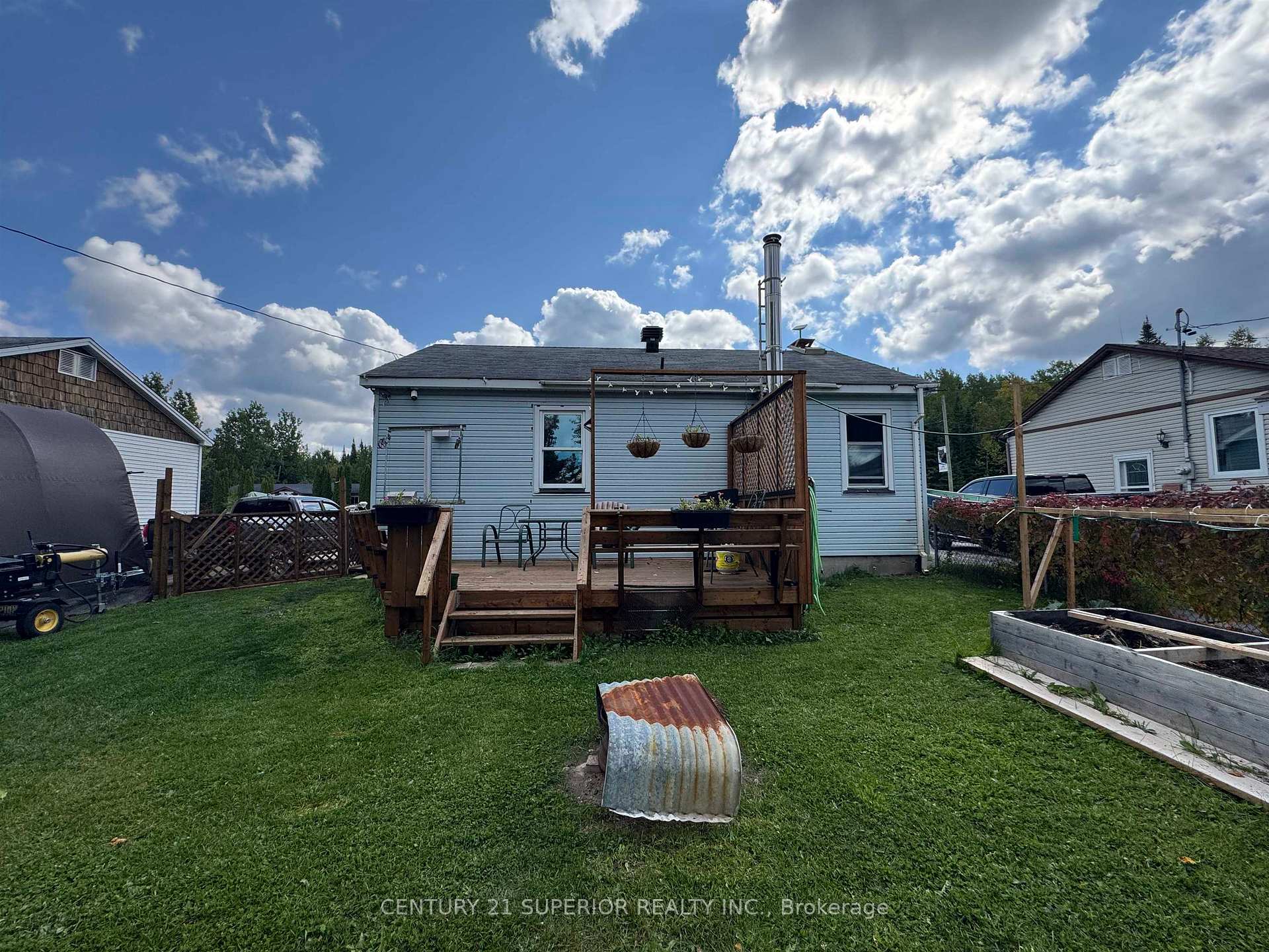 Photo 30 of 23 Manitou Road W, Manitouwadge — HOMEH