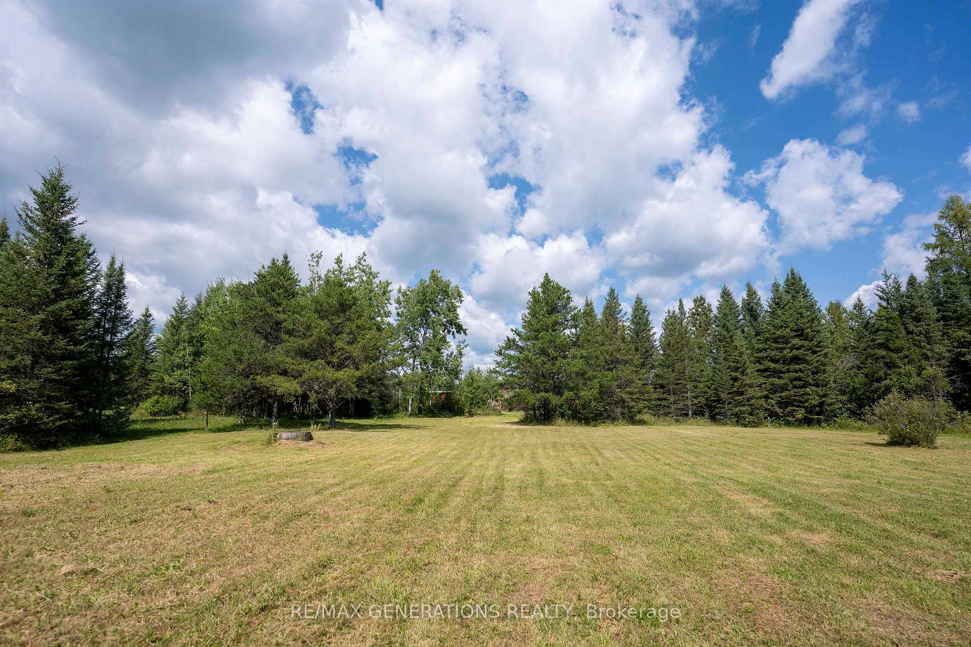 Photo 44 of 3065 Hwy 588, Thunder Bay Remote Area, Strange — HOMEH