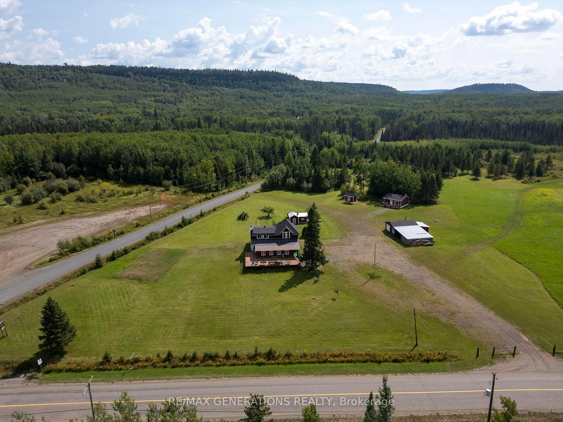 Photo 49 of 3065 Hwy 588, Thunder Bay Remote Area, Strange — HOMEH