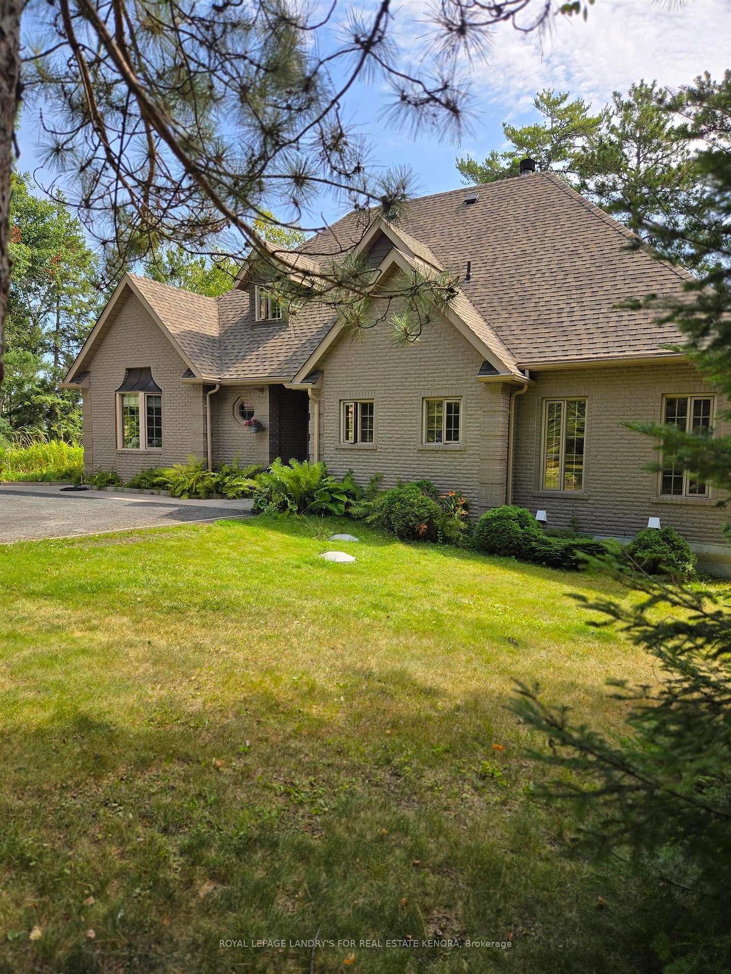 Photo 3 of 164 Kimberley Road, Kenora Remote Area, Lake of the Woods North — HOMEH
