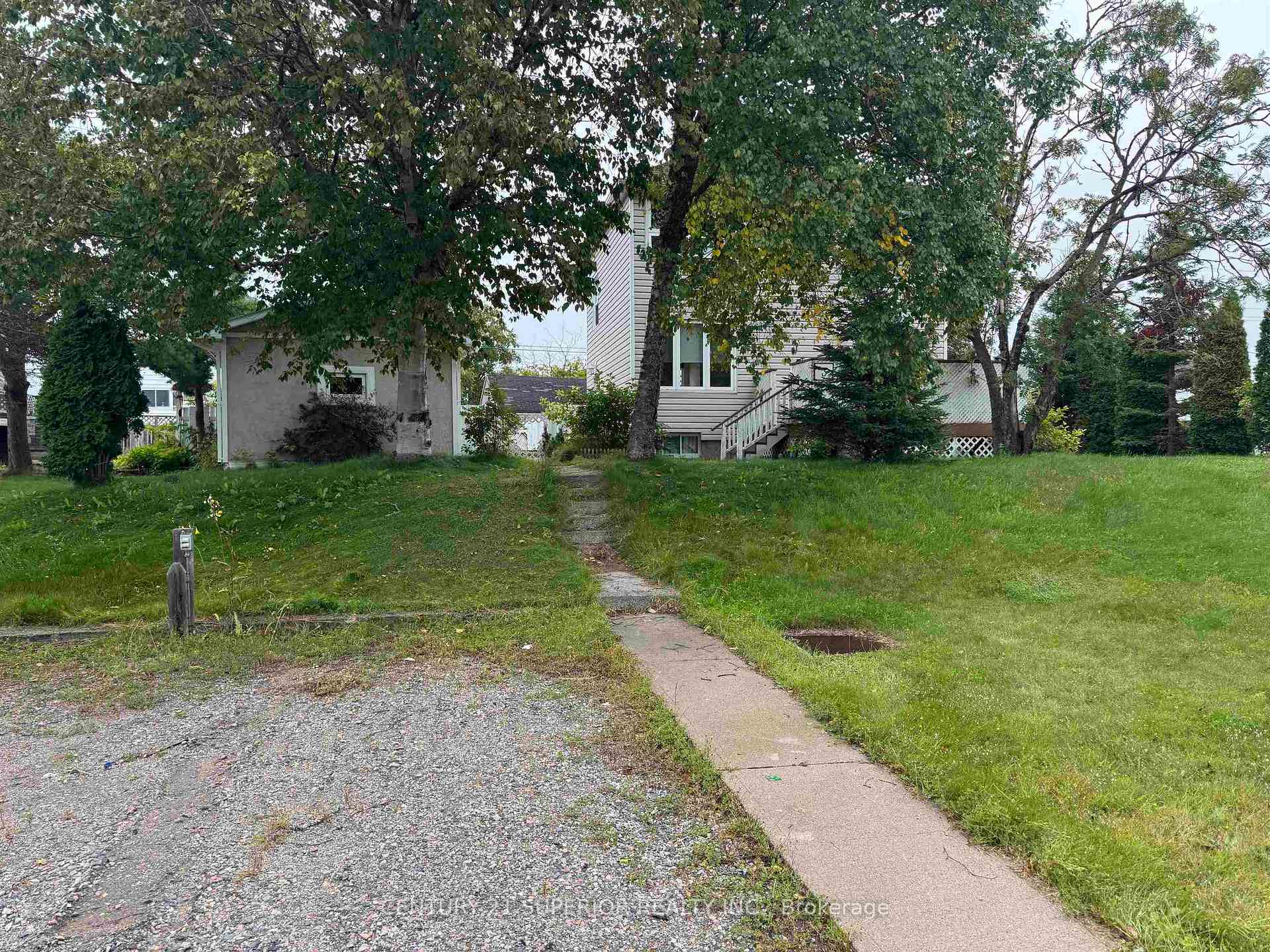 Photo 2 of 3 Ross Ave, Marathon — HOMEH