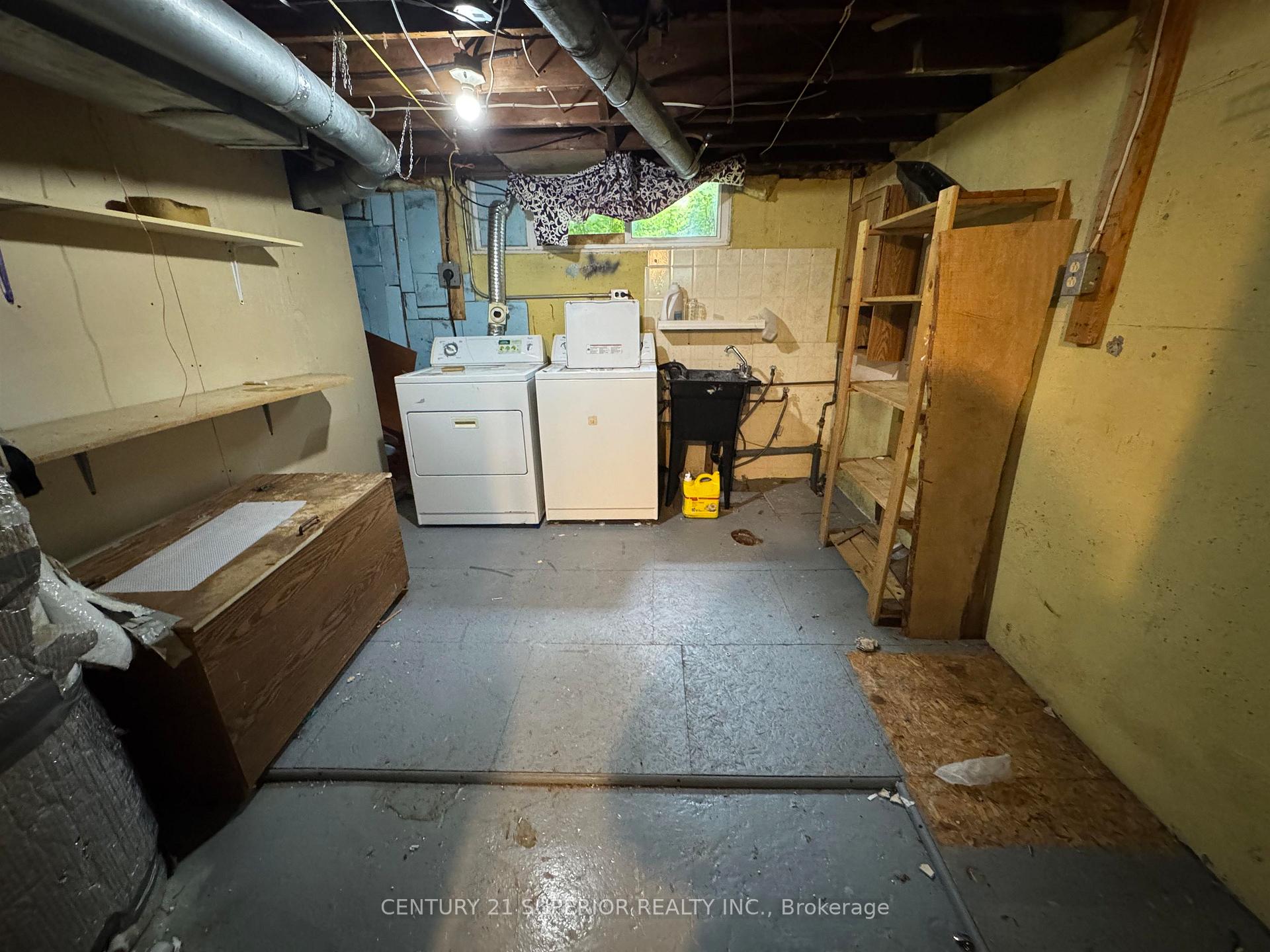 Photo 24 of 3 Ross Ave, Marathon — HOMEH