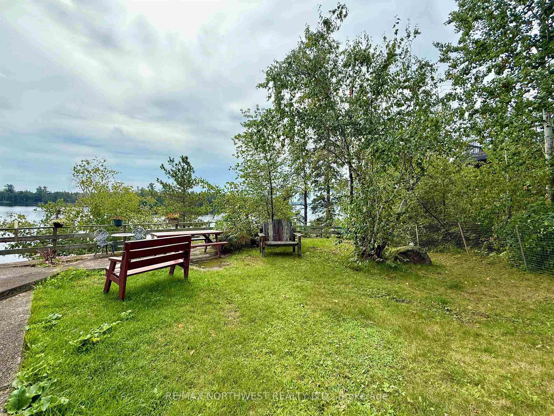 Photo 18 of 979 Storm Bay Road, Kenora Remote Area, Lake of the Woods North — HOMEH