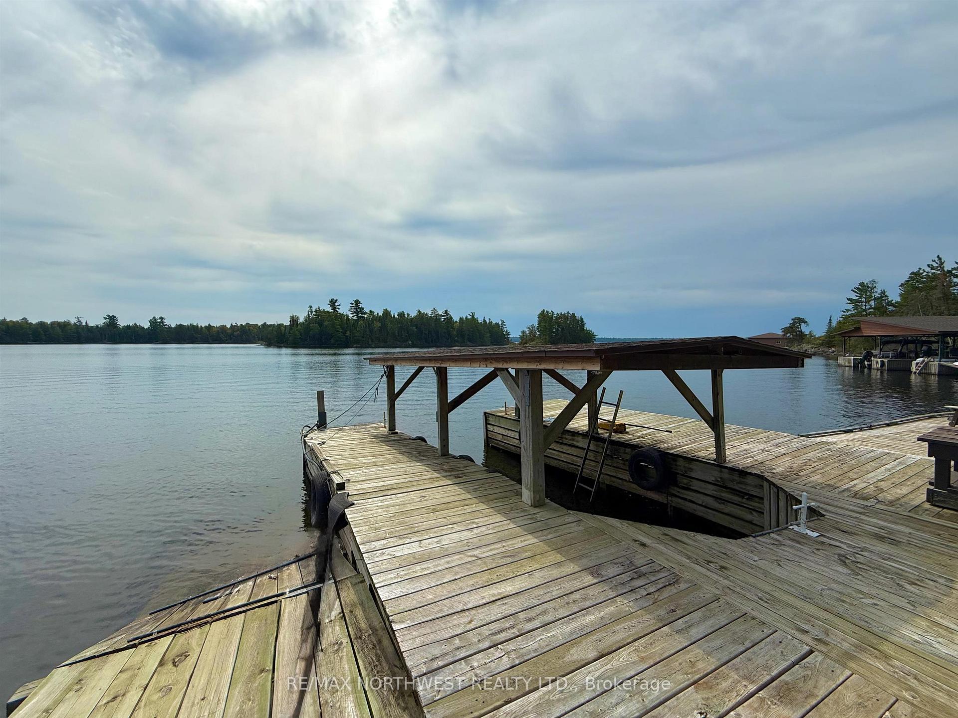 Photo 22 of 979 Storm Bay Road, Kenora Remote Area, Lake of the Woods North — HOMEH