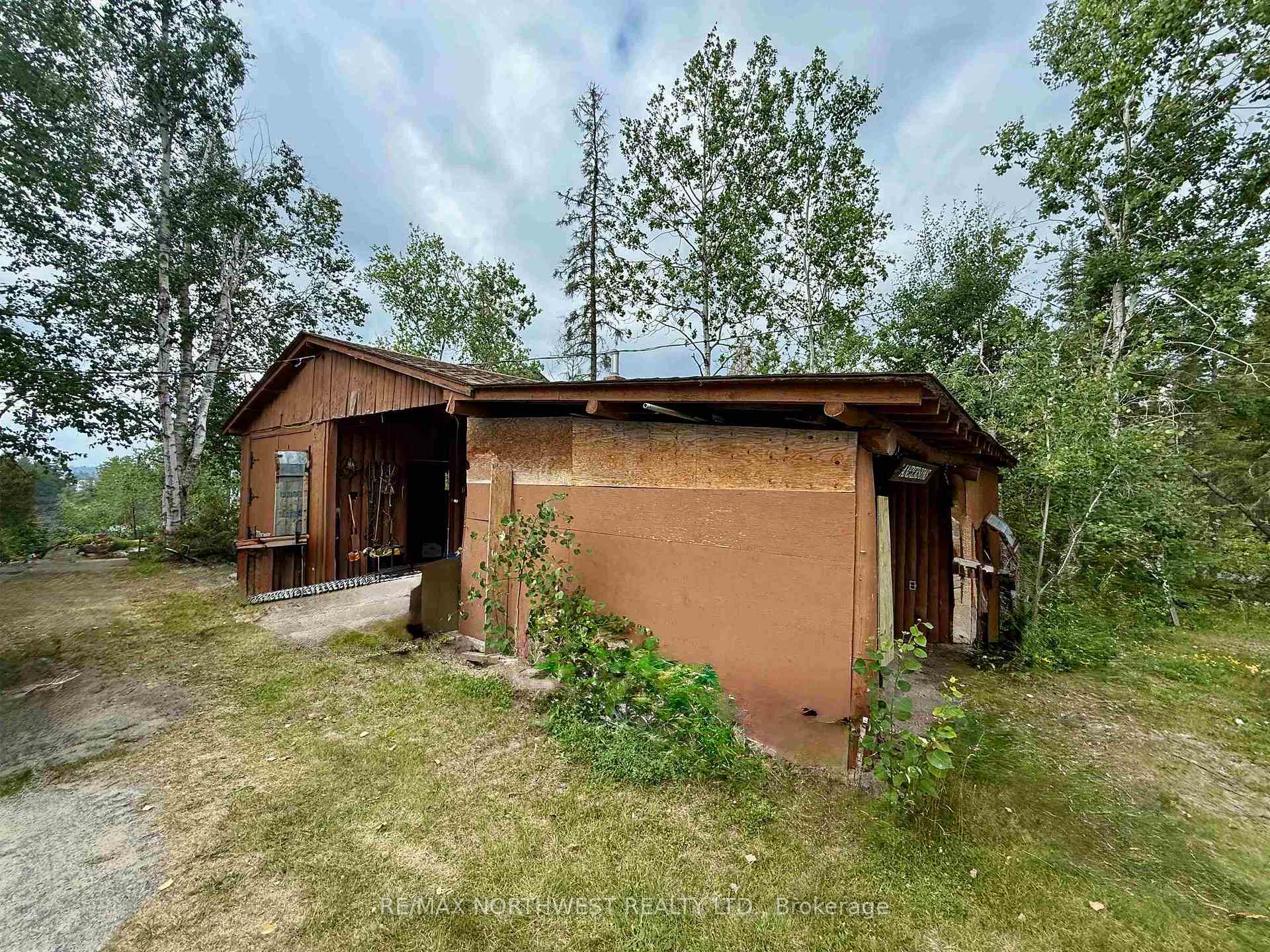 Photo 23 of 979 Storm Bay Road, Kenora Remote Area, Lake of the Woods North — HOMEH