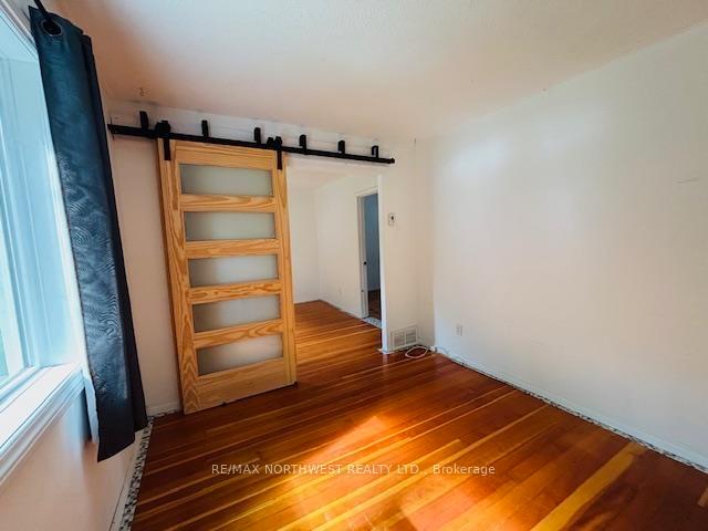 Photo 14 of 215 Matheson St N, Kenora, North End — HOMEH