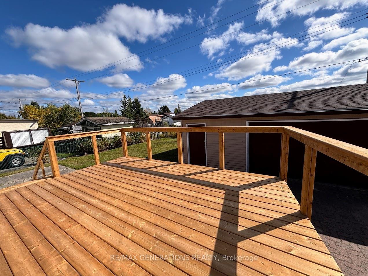 Photo 36 of 8 Otter Avenue, Manitouwadge — HOMEH