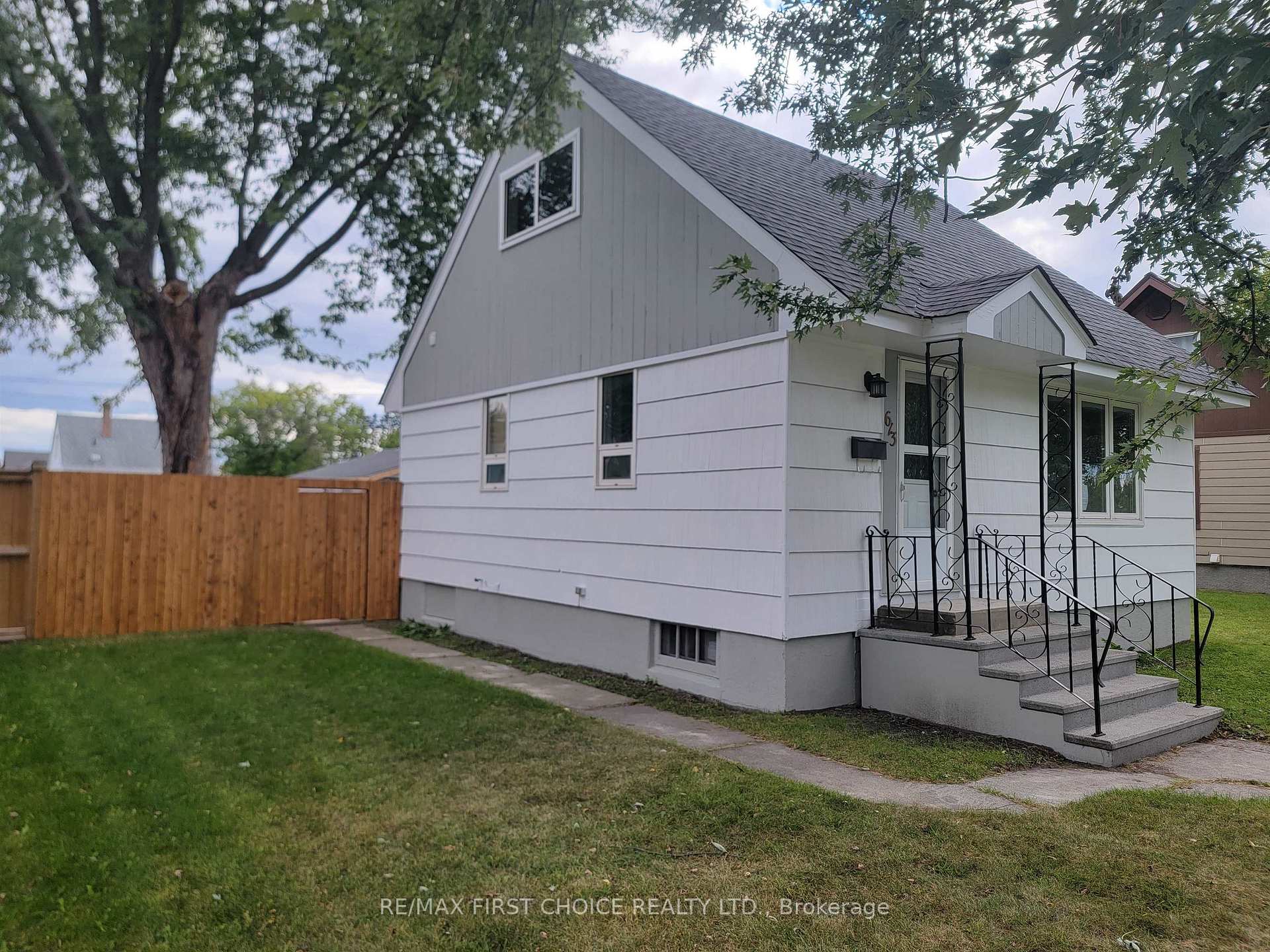 Photo 21 of 613 Third Street W, Fort Frances — HOMEH