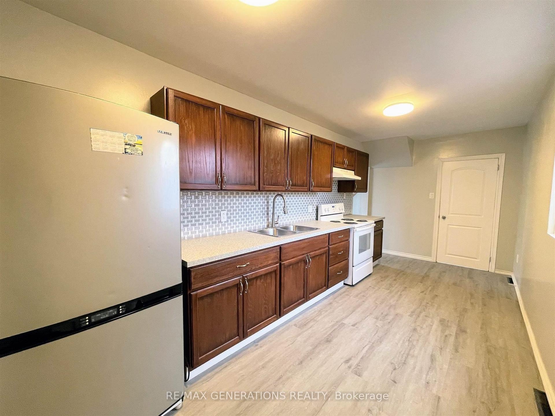Photo 6 of 24 Stevens Avenue, Marathon — HOMEH