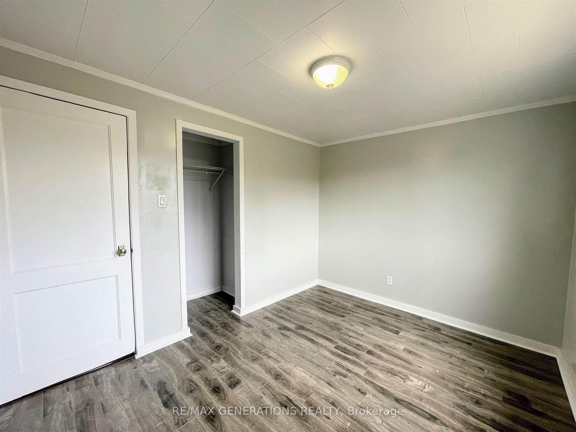 Photo 16 of 24 Stevens Avenue, Marathon — HOMEH