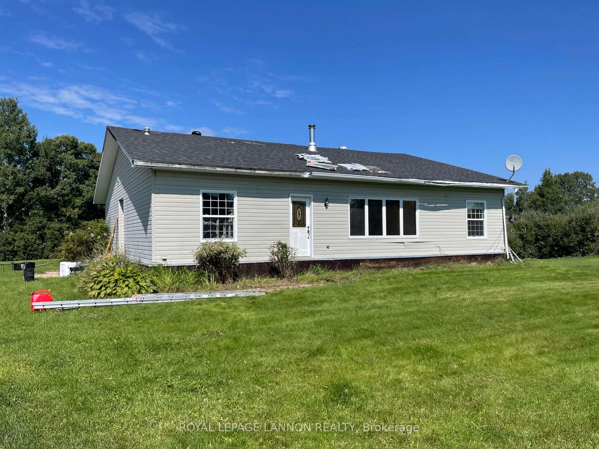 Photo 15 of 667 North Road, Thunder Bay Remote Area — HOMEH