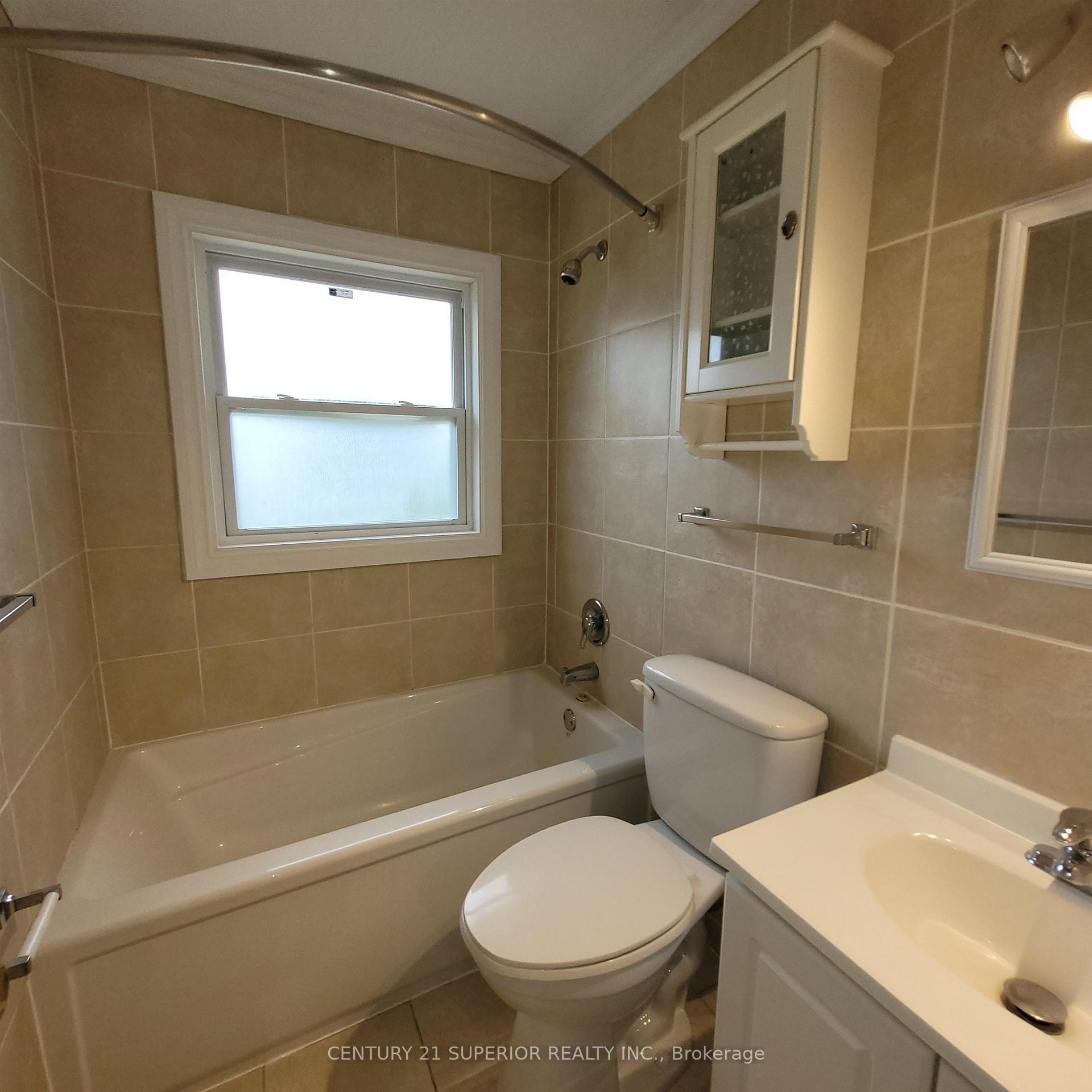 Photo 12 of 22 & 24 Mona Drive, Manitouwadge — HOMEH