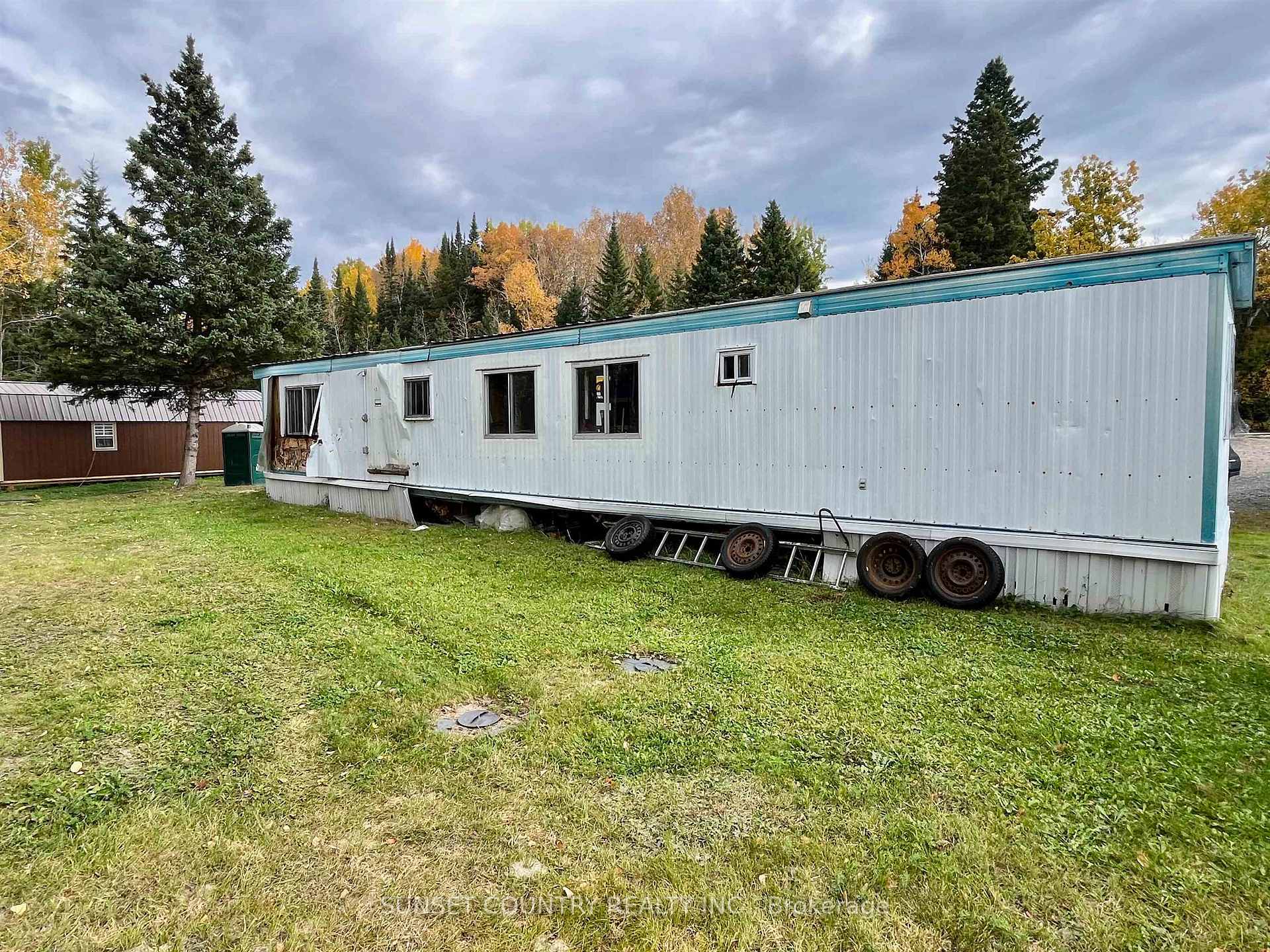 Photo 10 of 22 Fourth Street, Kenora Remote Area, Dinorwic — HOMEH