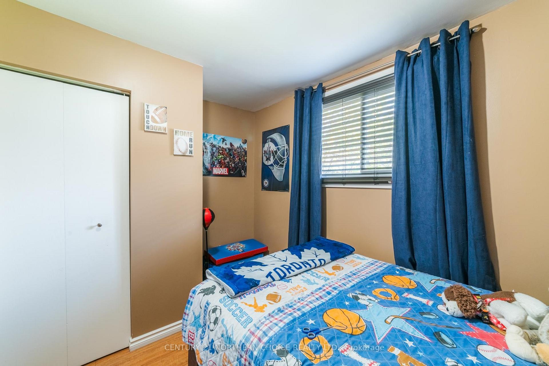 Photo 22 of 603 Sixth Avenue S, Kenora, Lakeside — HOMEH