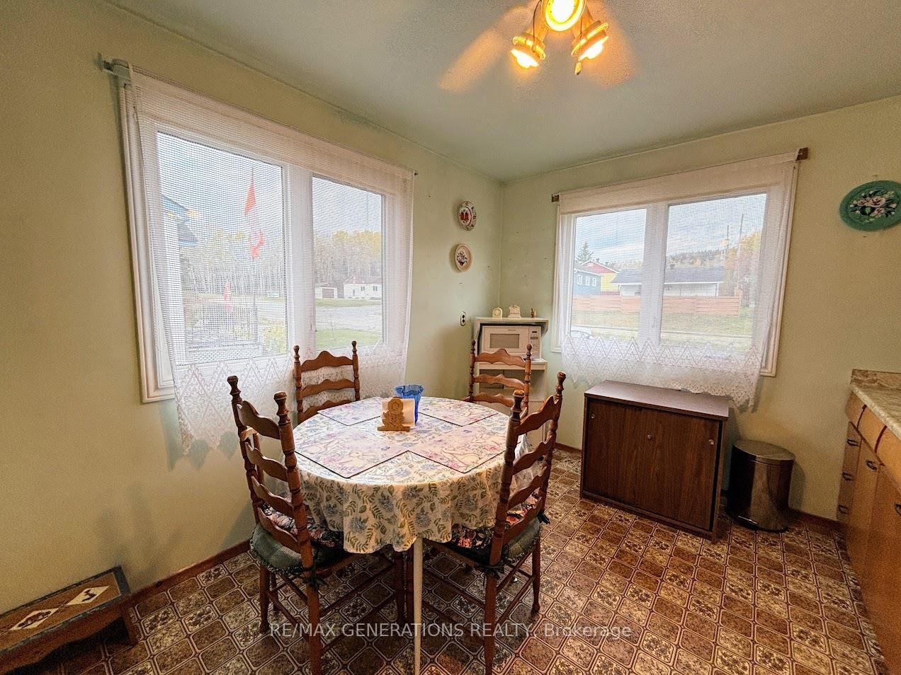 Photo 3 of 22 Robin Avenue, Manitouwadge — HOMEH