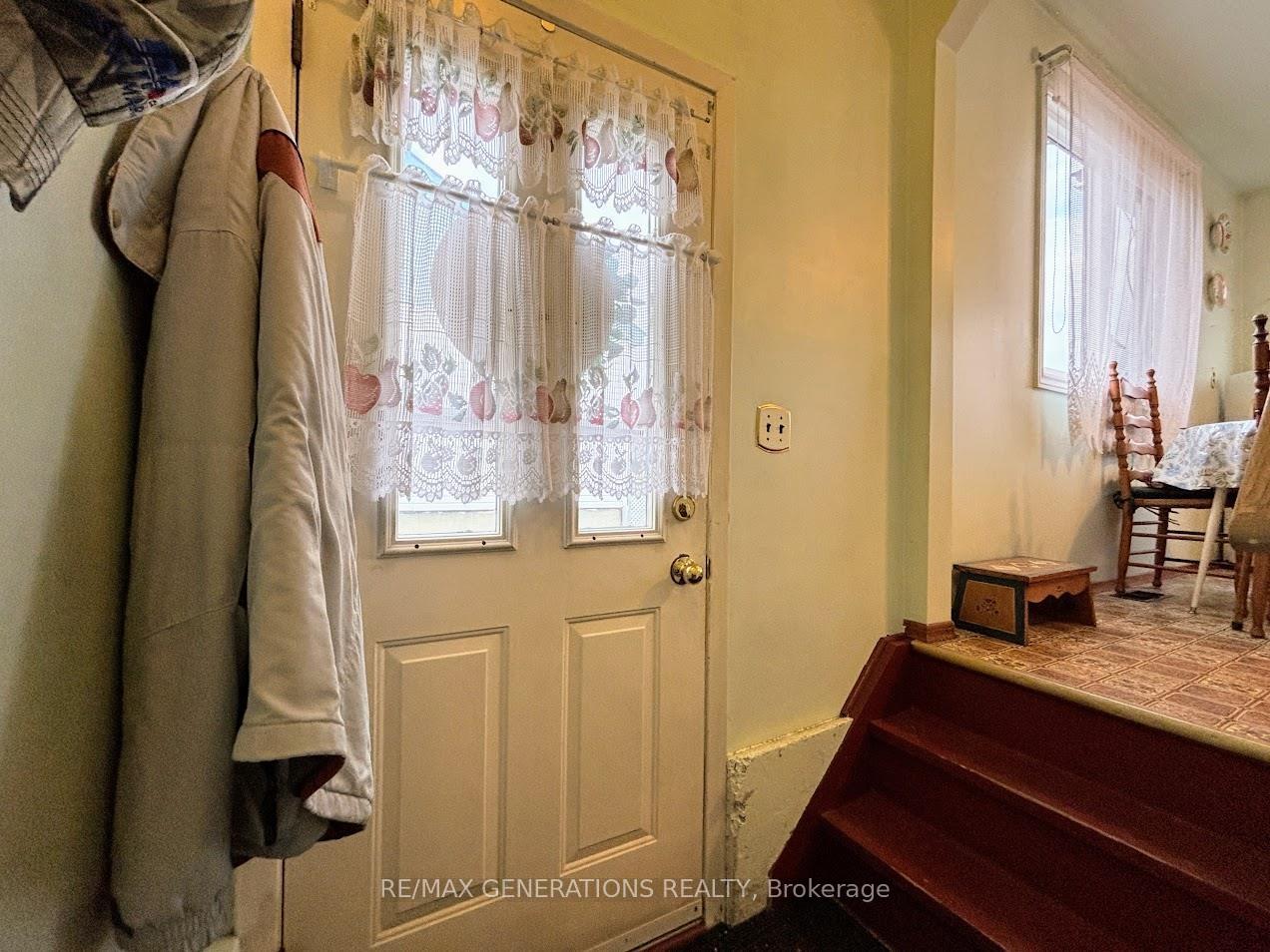 Photo 19 of 22 Robin Avenue, Manitouwadge — HOMEH