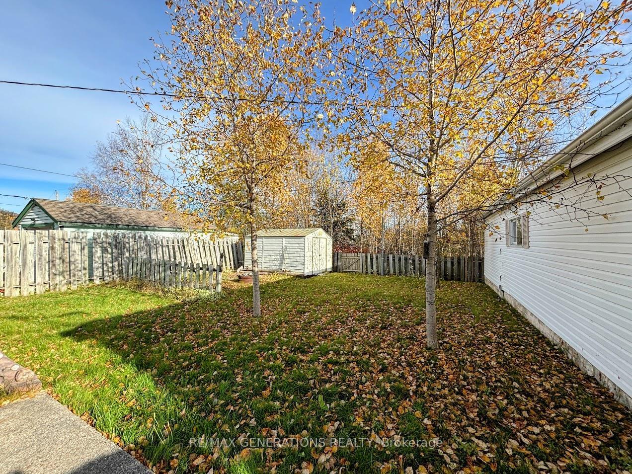 Photo 37 of 22 Robin Avenue, Manitouwadge — HOMEH