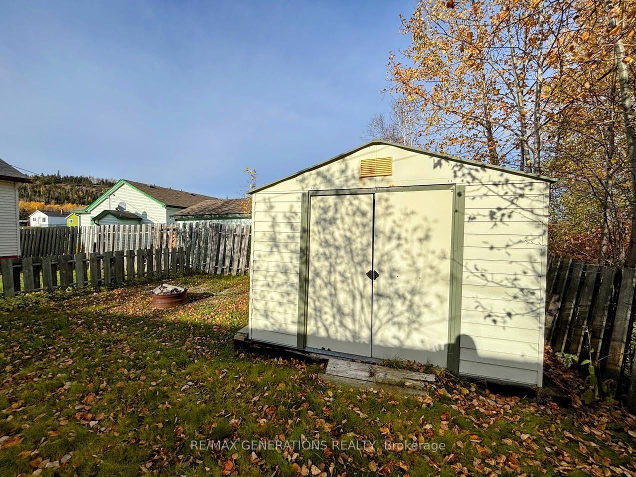 Photo 44 of 22 Robin Avenue, Manitouwadge — HOMEH