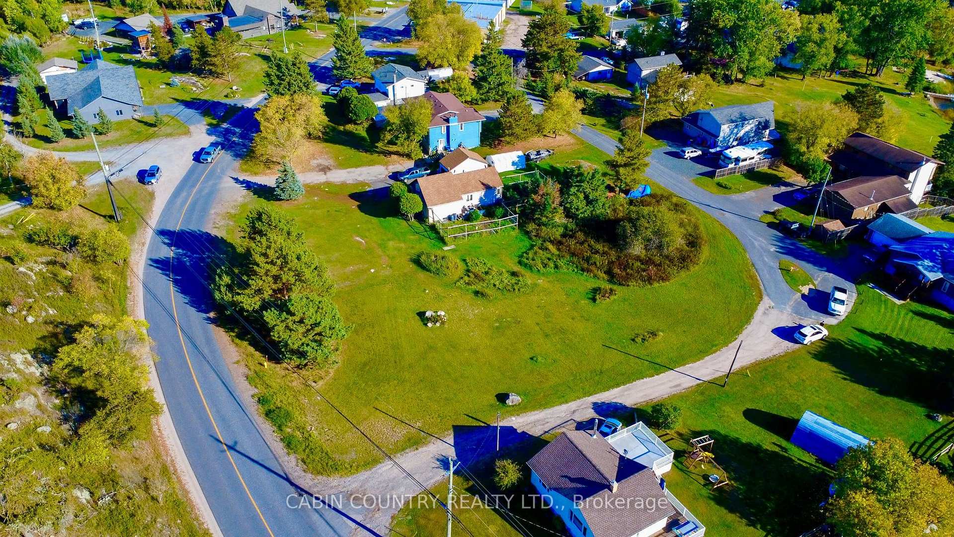 Photo 11 of 225 Rabbit Lake Road, Kenora, Rabbit Lake — HOMEH