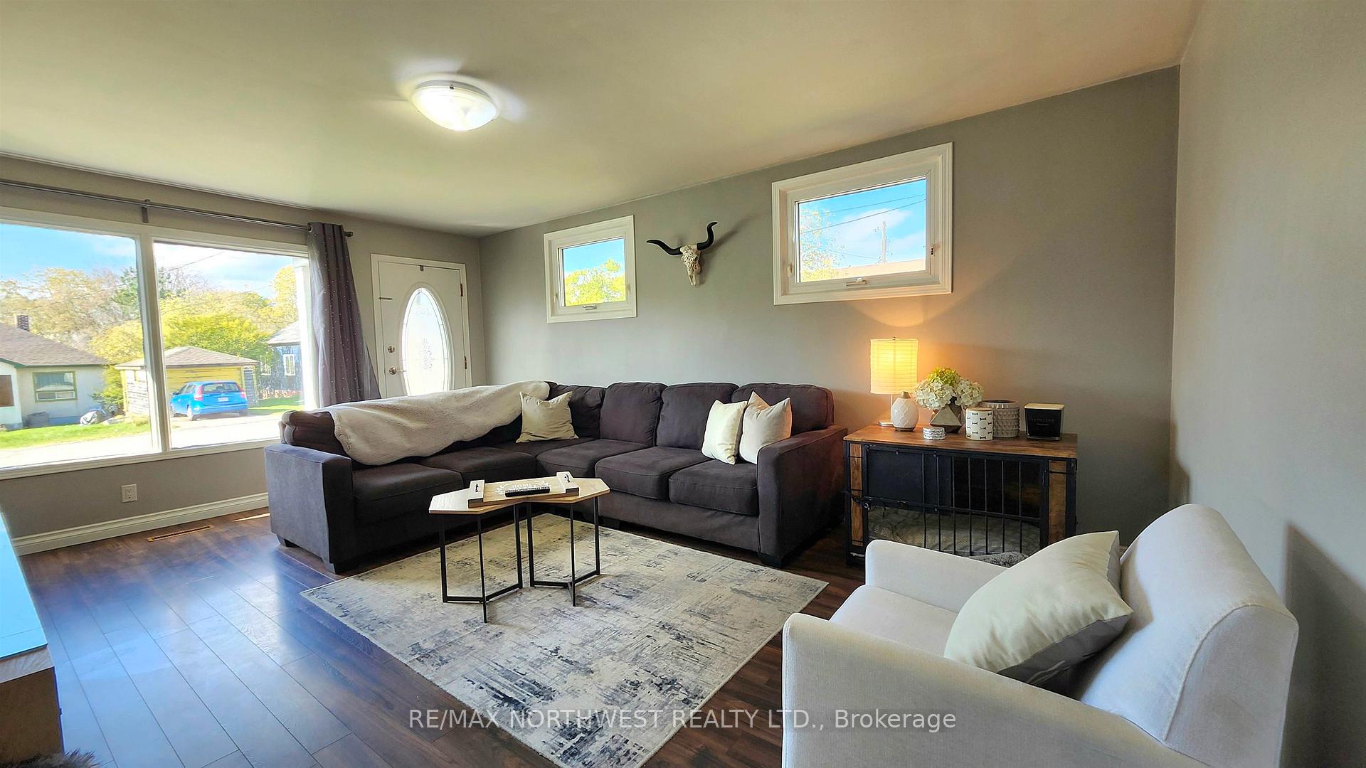 Photo 16 of 419 River Street, Kenora, Keewatin — HOMEH