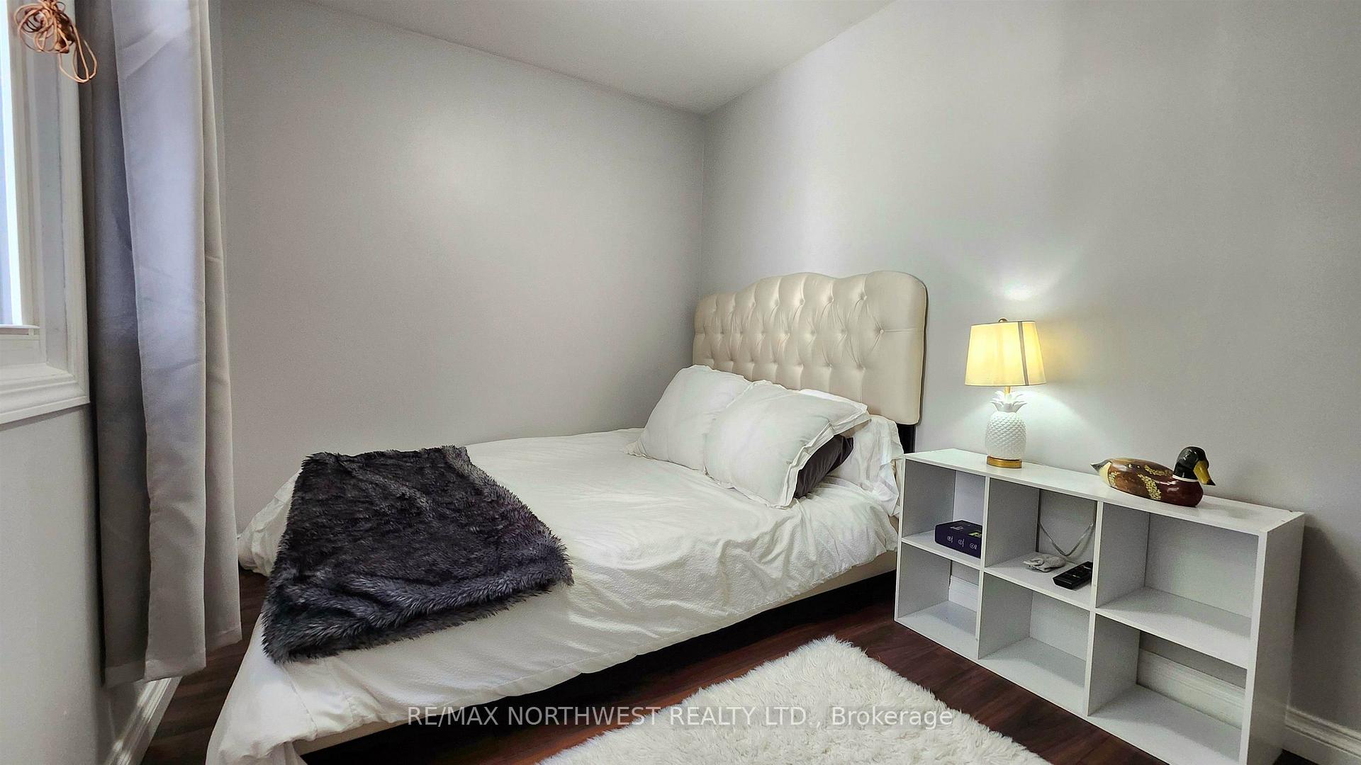 Photo 23 of 419 River Street, Kenora, Keewatin — HOMEH