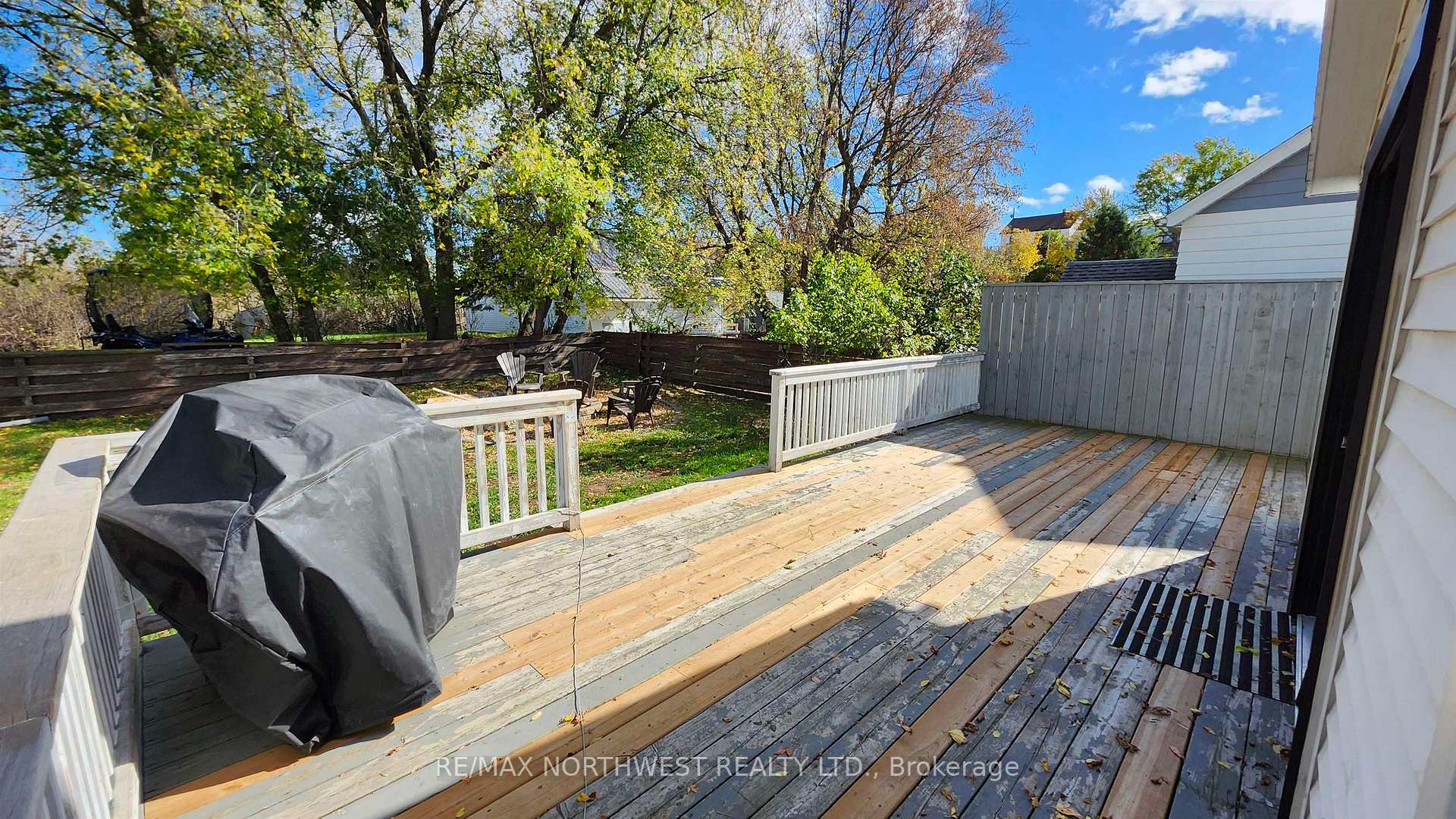 Photo 27 of 419 River Street, Kenora, Keewatin — HOMEH