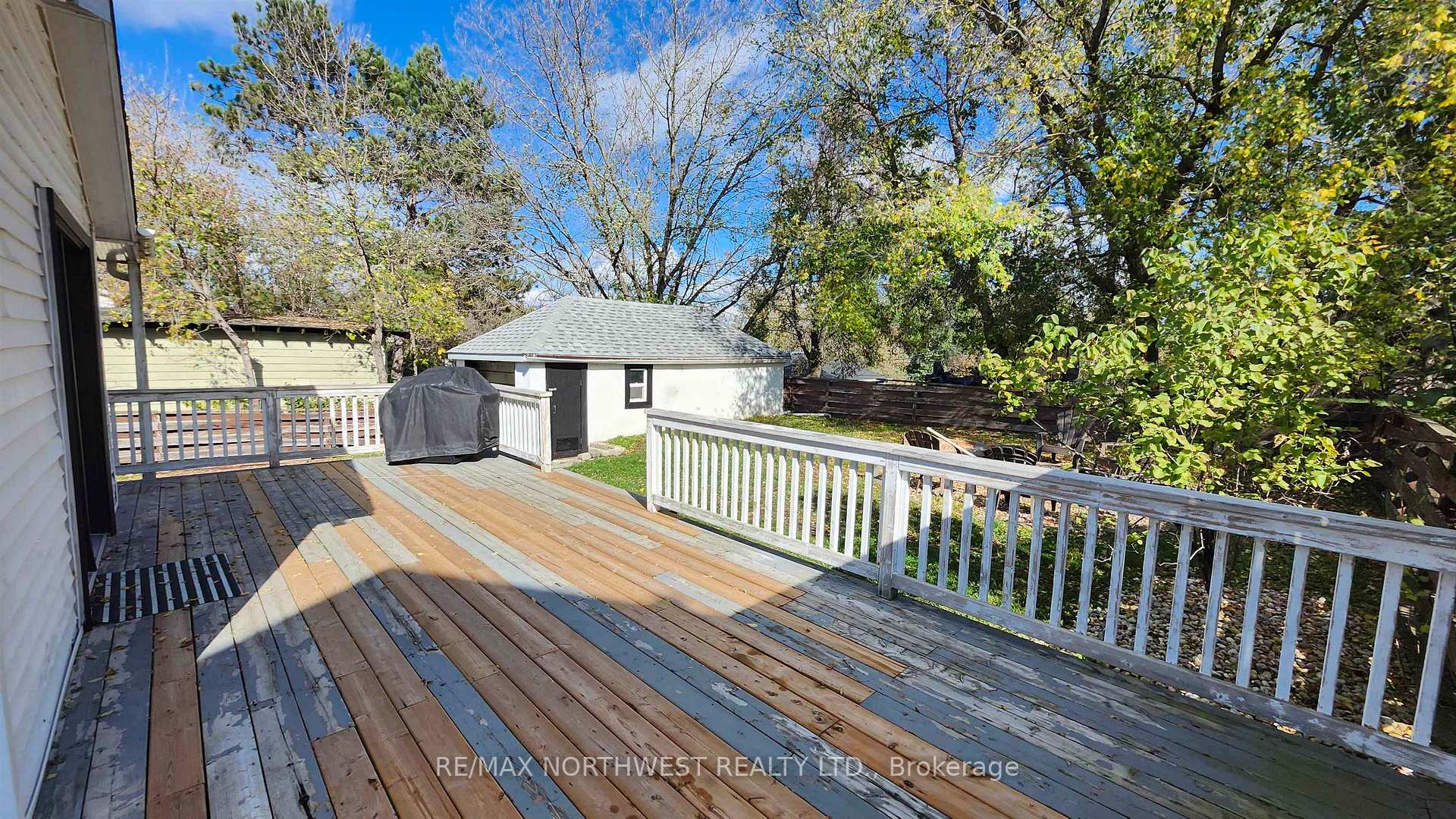 Photo 28 of 419 River Street, Kenora, Keewatin — HOMEH